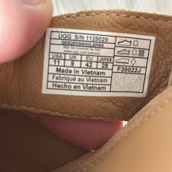 UGG Careena NWOT Gold Leather Raffia Wedge Espadrille Sandals Sz 11 - Picture 6 of 7